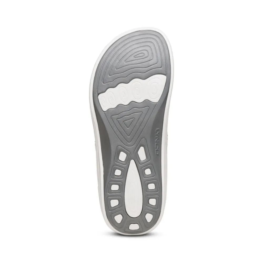 Aetrex Women's Fiji Orthotic Flips Flip Flop White Sparkle