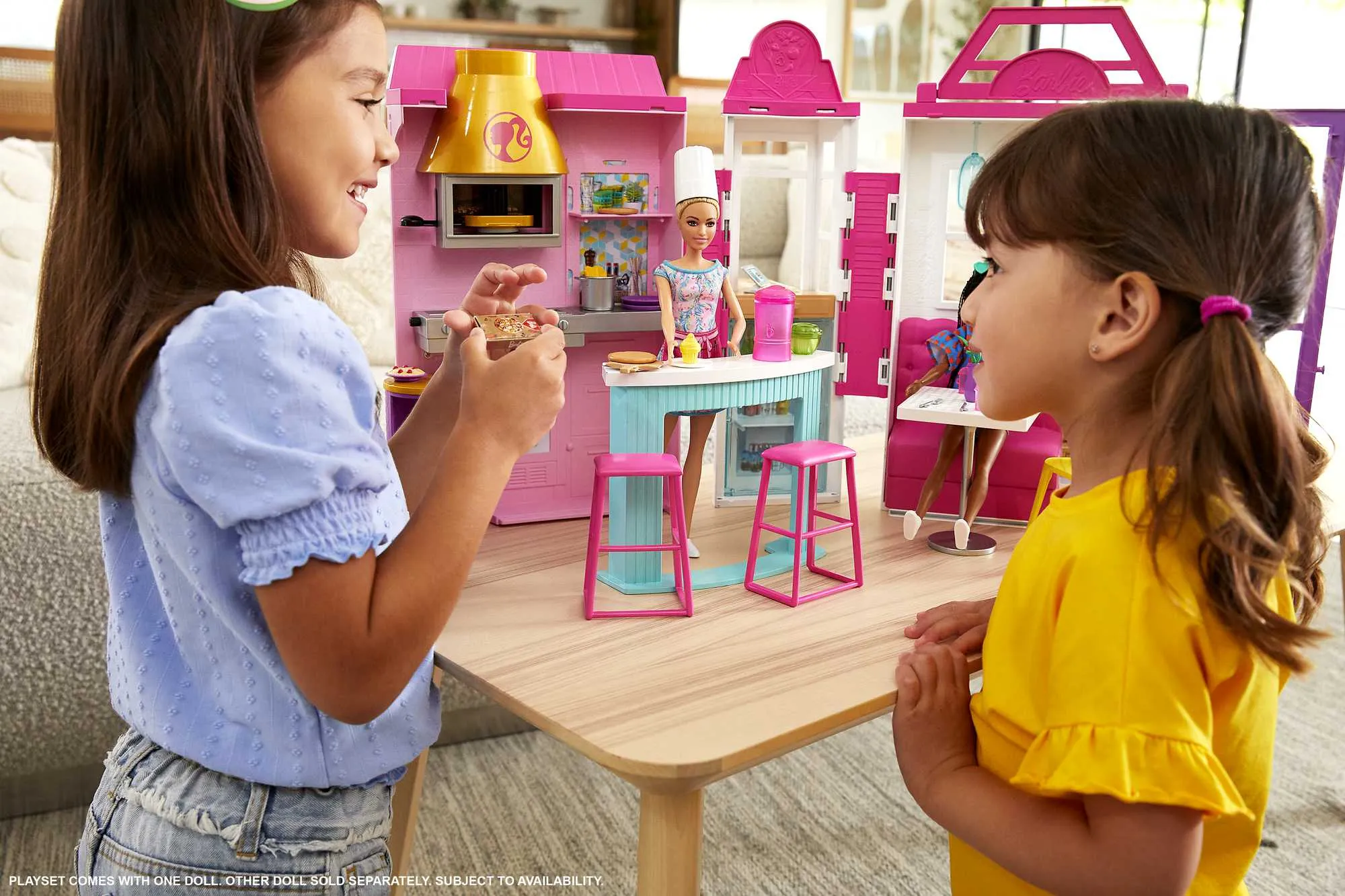 Barbie Cook ‘n Grill Restaurant Doll And Playset