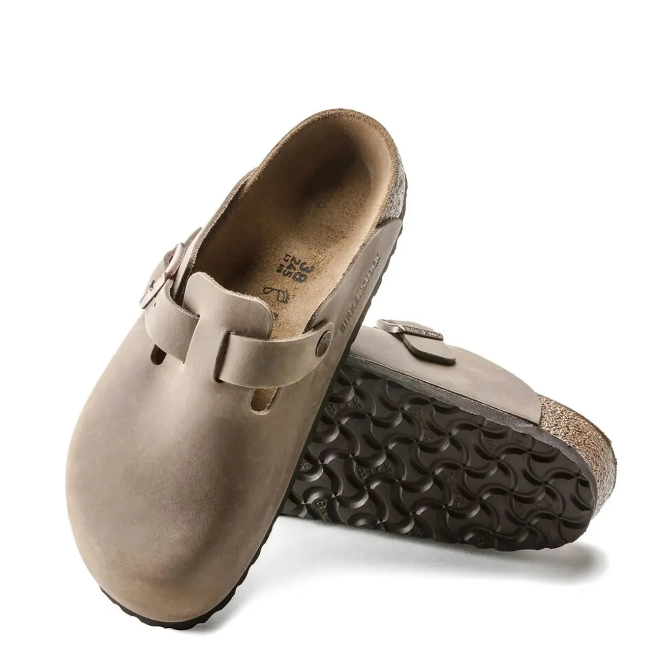 Birkenstock Boston Clogs - Premium Oiled Leather in Rich Tobacco Brown, Regular Fit