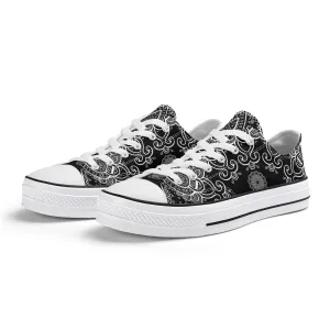 Black & White Abstract Design Pattern - Mens Classic Low Top Canvas Shoes for Footwear Lovers