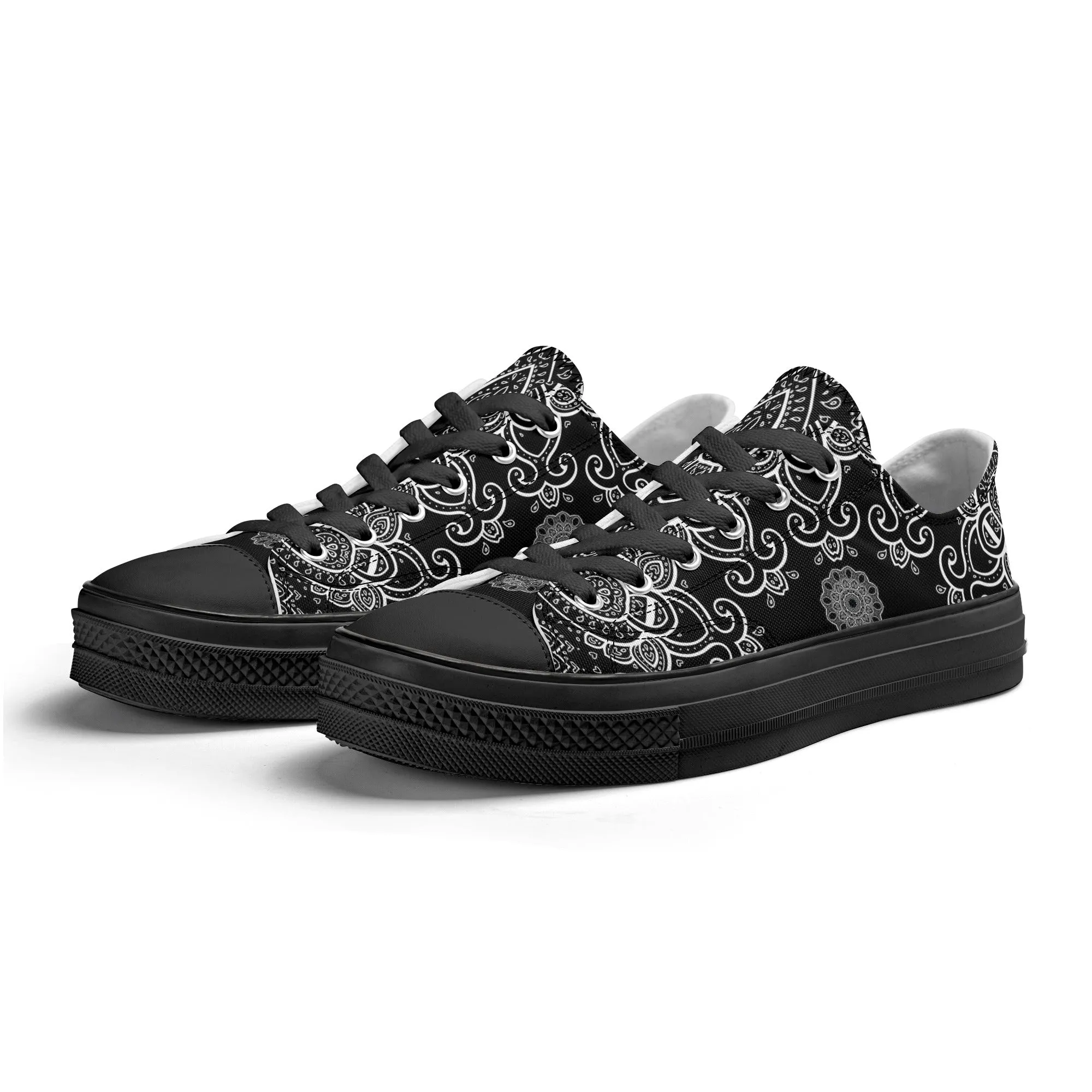 Black & White Abstract Design Pattern - Mens Classic Low Top Canvas Shoes for Footwear Lovers