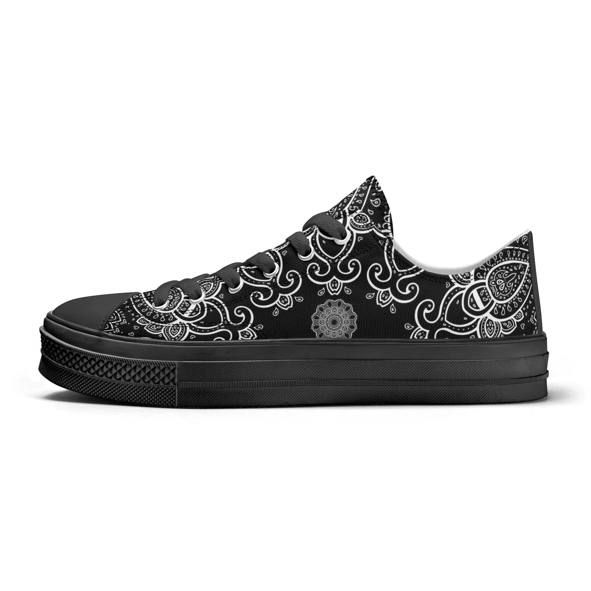 Black & White Abstract Design Pattern - Mens Classic Low Top Canvas Shoes for Footwear Lovers