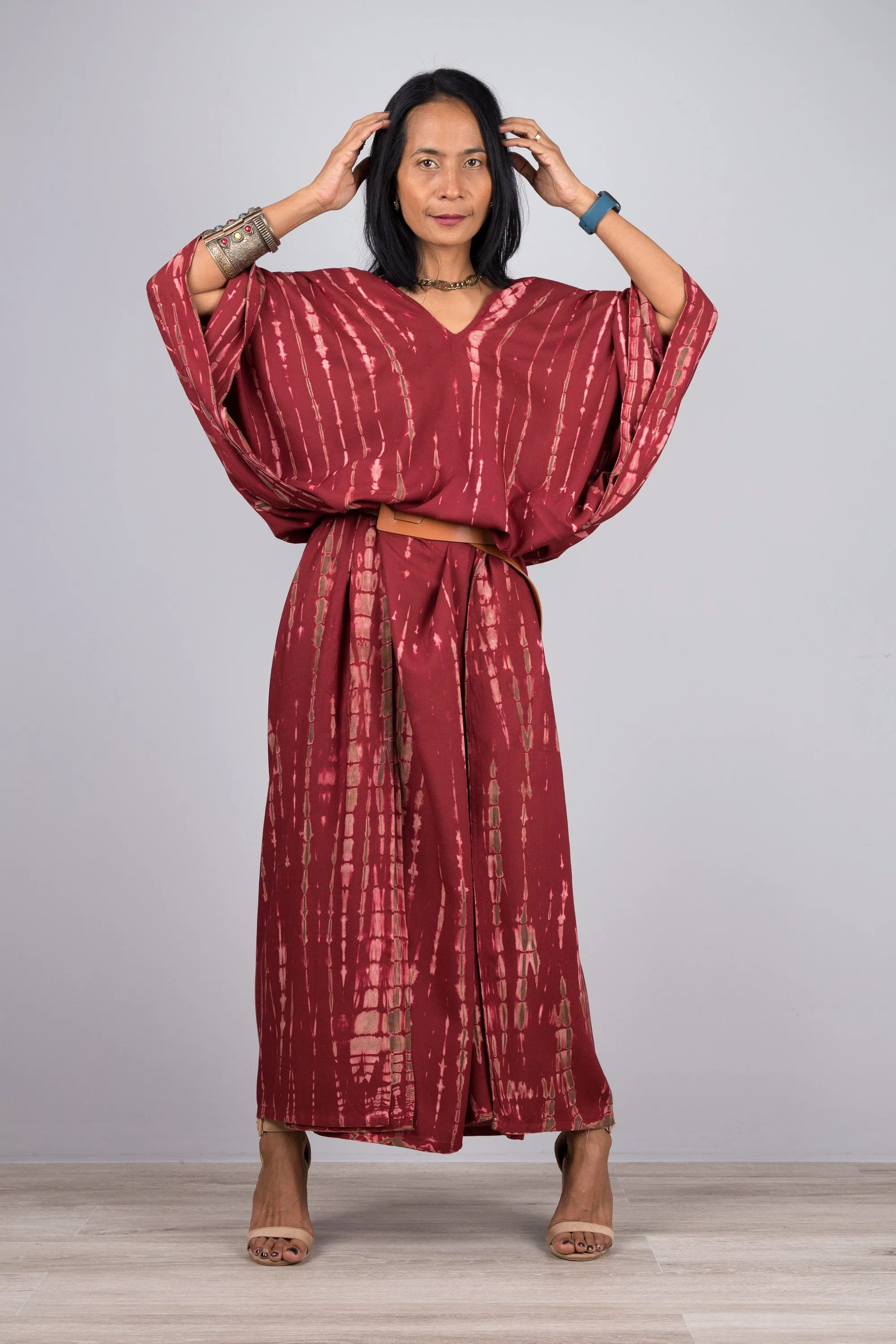 Burgundy tie dye kaftan