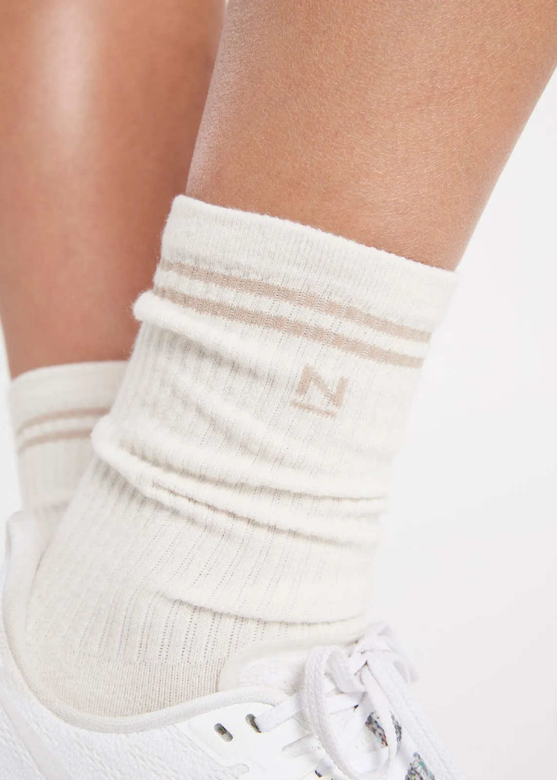 Essential Crew Socks