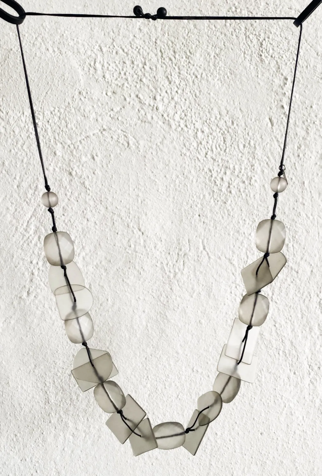 Frosted Geo Willow Necklace