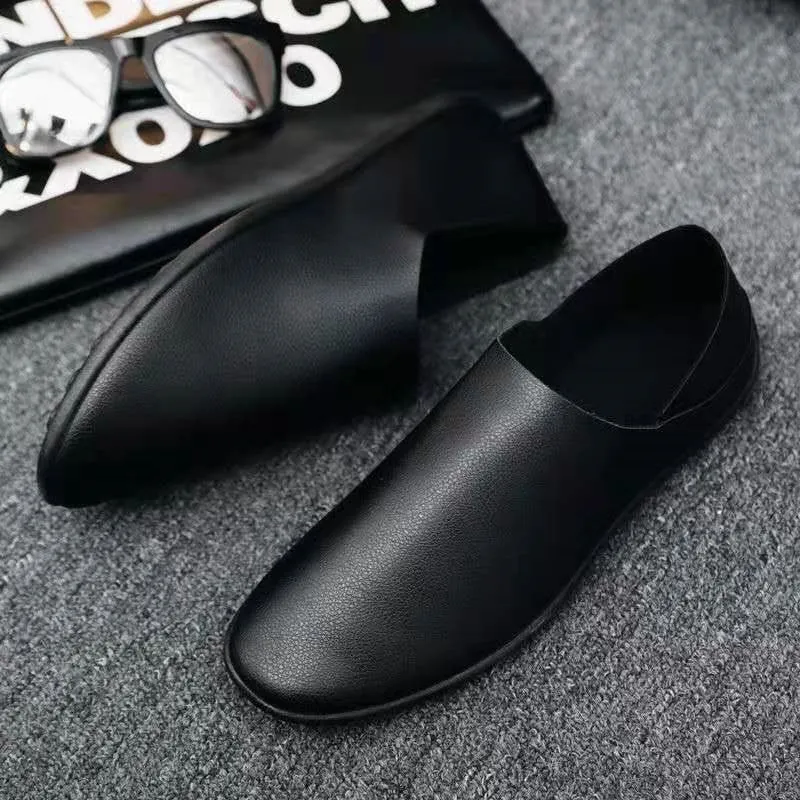 New Style Casual Leather Shoes Men's Breathable Board Shoes Soft Leather Casual Shoes