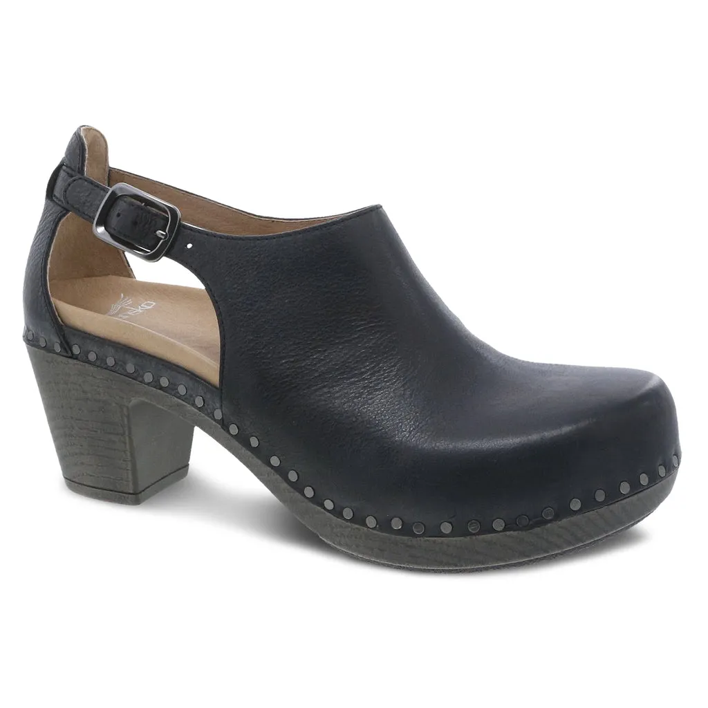 Chic Womens Sassy Ankle Boots by Dansko - Stylish Comfort for Every Occasion